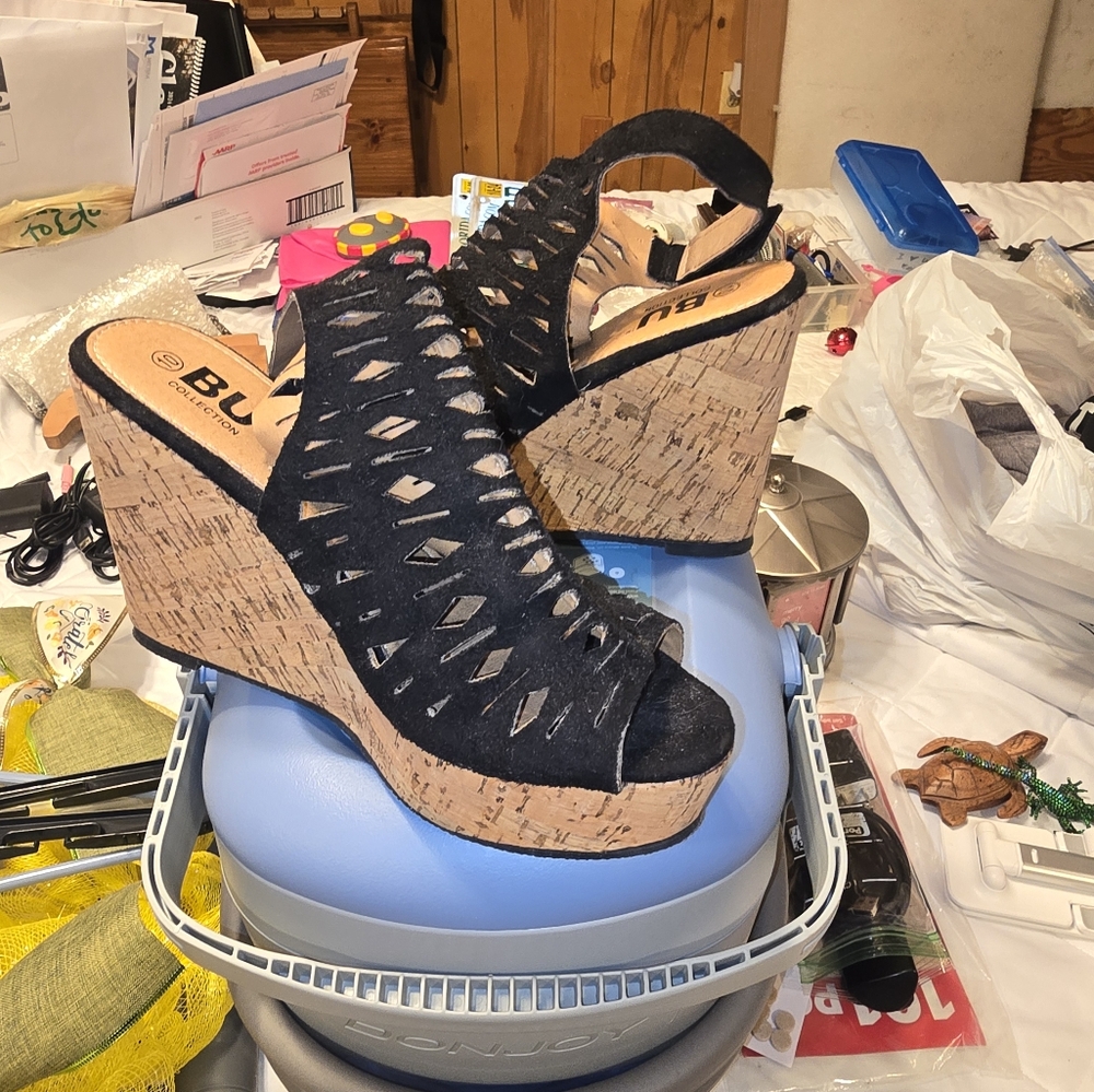 Black and Tan Wedge Shoes